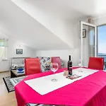 Family-friendly With Swimming Pool - 14294 公寓 里耶卡
