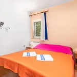 公寓 Family-friendly With Swimming Pool - 14294 *
