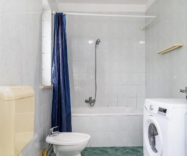 Family-friendly With Swimming Pool - 14294