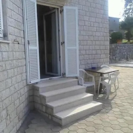 Family-friendly With Swimming Pool - 14294 Rijeka