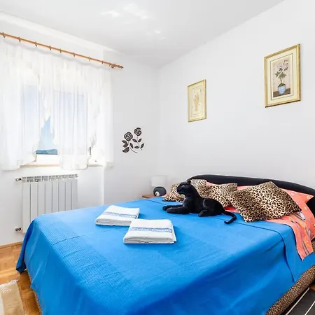 Family-friendly With Swimming Pool - 14294 Apartament