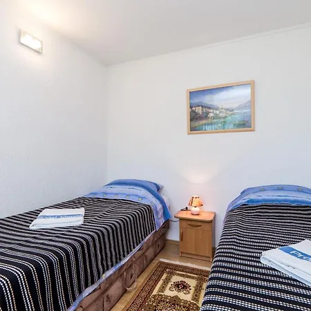 Family-friendly With Swimming Pool - 14294 Apartament Rijeka
