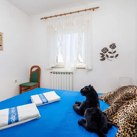 Family-friendly With Swimming Pool - 14294 Apartmán *