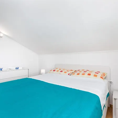 Apartmán Family-friendly With Swimming Pool - 14294 Rijeka