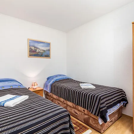 Family-friendly With Swimming Pool - 14294 Apartament